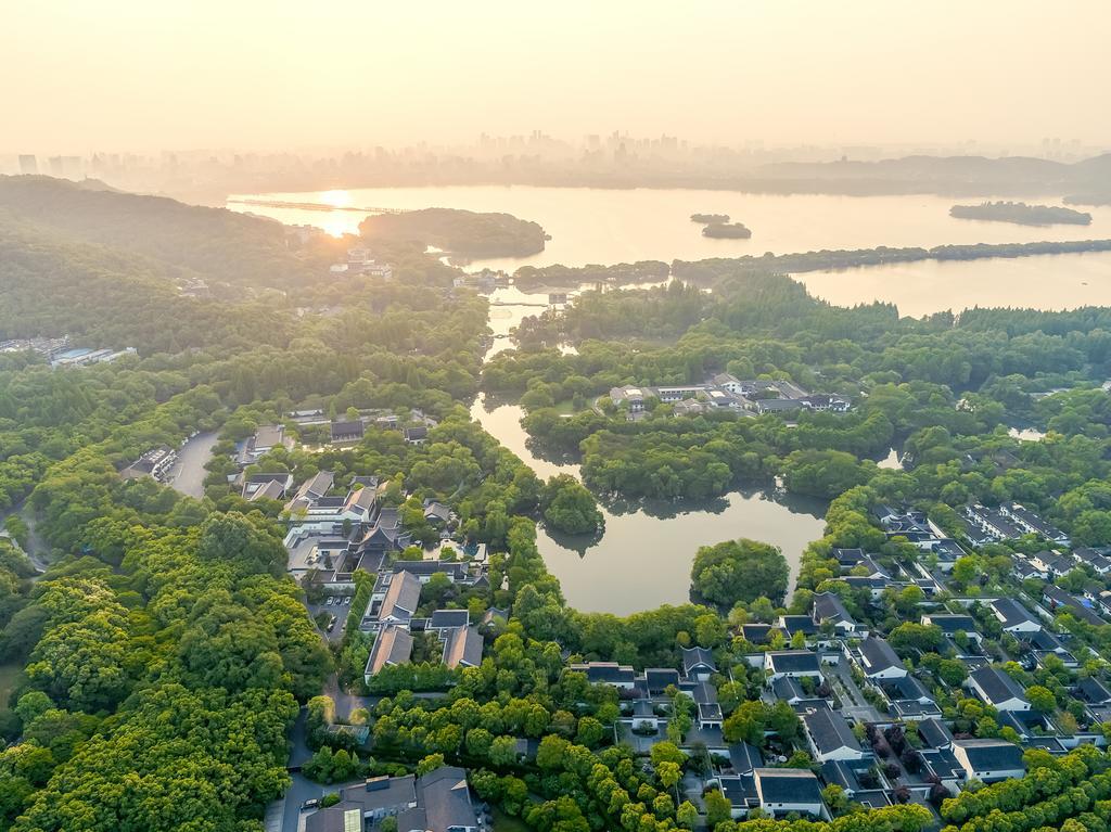 Four Seasons Hotel Hangzhou At West Lake Exterior photo